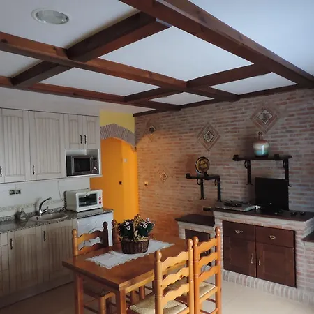 Apartamentos Turisticos El Refugio Mora de Rubielos Room photo